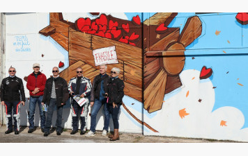 ASEAB Tourisme Moto - visite Street Art City à Lurcy Levis