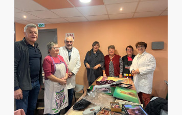 Participation section arts plastiques à la journéepastel de Lunery